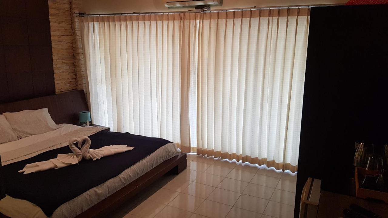 Kata Happy Place Room photo