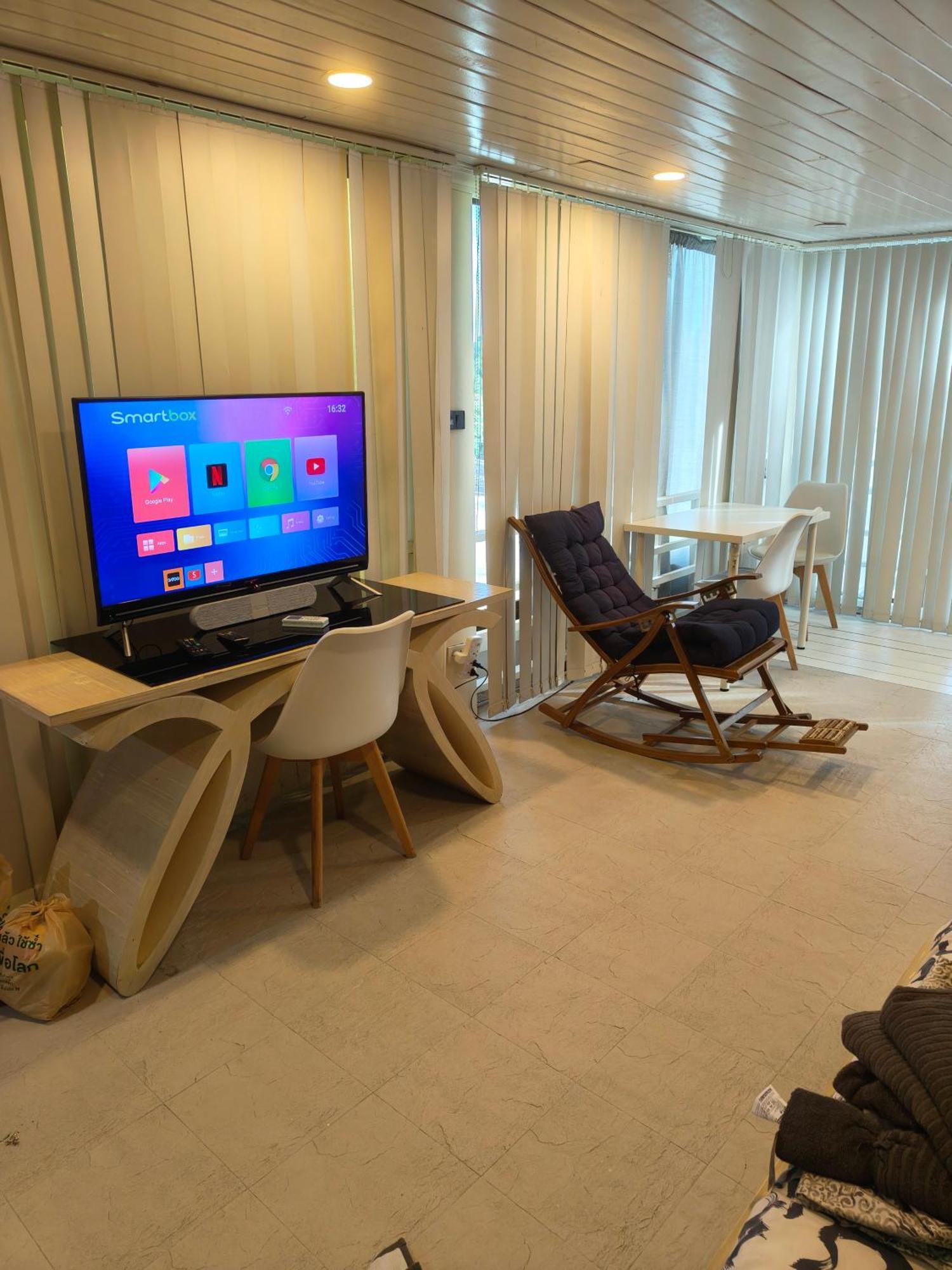 Kata Happy Place Room photo